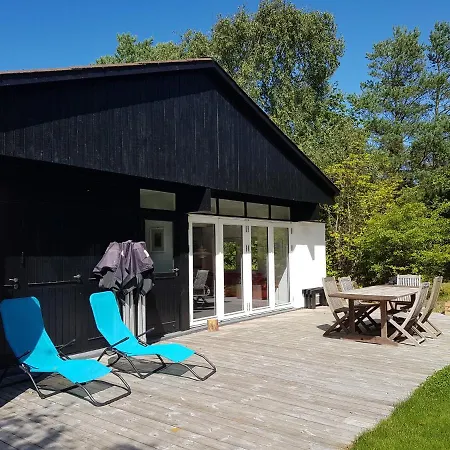 Holiday home Skovhuset
