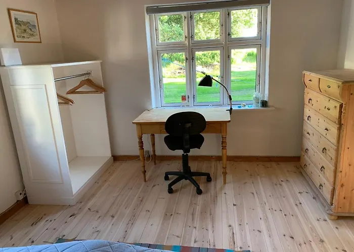 Skovhuset Væggerløse